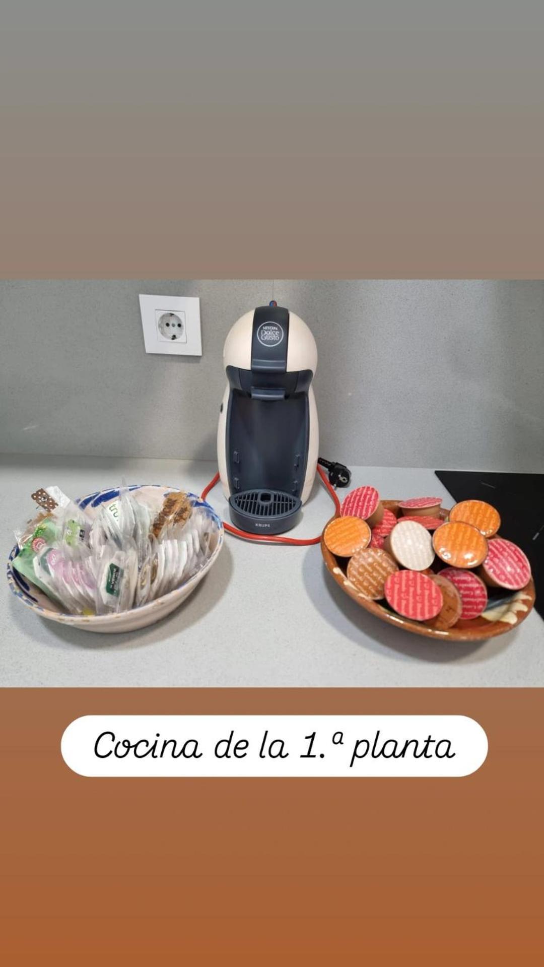 Apartamentos En La Plaza Dona Elvira, 7 Sevilla Bagian luar foto