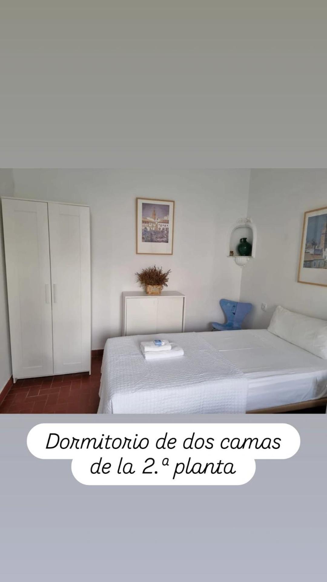 Apartamentos En La Plaza Dona Elvira, 7 Sevilla Bagian luar foto